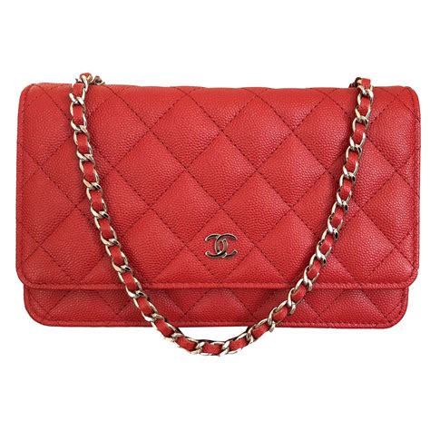 red chanel caviar wallet